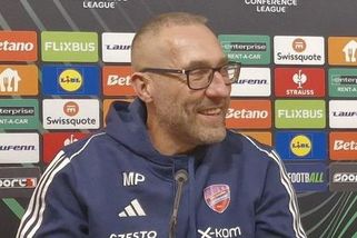 Český nároďák? Nebudu to komentovat. Práci mám v Rakówě, prohlásil Papszun - Sport.cz