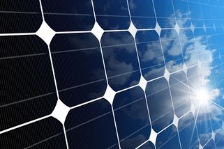 Cesta k energetické nezávislosti: Nový solární panel dosáhl rekordní účinnosti 34,4 %