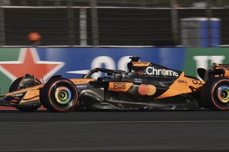 Piastri získal první pole position v kariéře, vedle něj bude v Číně startovat Russell - Sport.cz
