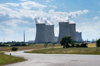 Kolik aut dokáže jezdit z nových Dukovan - Médium.cz