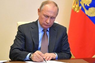 Kladivo na Rusko. USA pohrozily novými sankcemi a cly ve výši 500 procent - Seznam Zprávy