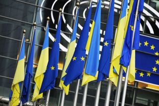 Česko se zaručí za část úvěru, kterým EK financuje pomoc Ukrajině