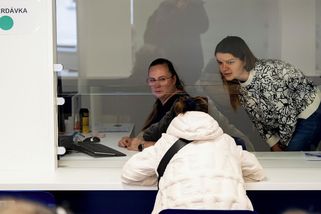 Superdávka postihne většinu domácností pobírajících staré dávky - Novinky