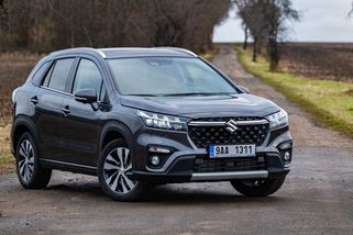 Suzuki vrací do svých bestsellerů Vitara a S-Cross klasický automat. Cenově vychází pořád velmi dobře - Garáž.cz
