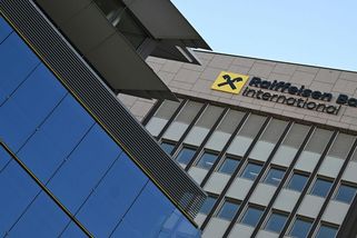 Raiffeisen Bank International couvá, z Ruska už odcházet nechce - Novinky