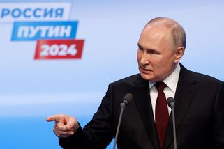 Jdeme správnou cestou, ale máme ještě úkoly. Putin mluvil v projevu po volbách o válce - Novinky
