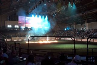 MS fotbal | Volný den ve znamení rodea. Fotbalisté přijali pozvání, pak se opět vrhli do tréninku - Sport.cz