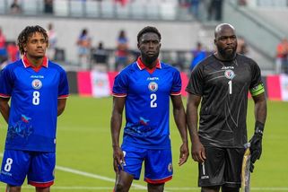 „Poláci jsou bílí černoši.“ Haiti chtělo na MS připomenout historii, FIFA to zatrhla