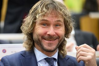 Pavel Nedvěd se v centru Prahy tulil k neznámé ženě. Podivné vysvětlení i reakce Dary Rolins
