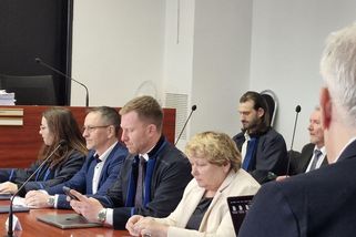 Jsem nevinný, tvrdí exprimátor Pardubic o kauze zakázky na parkování - Novinky