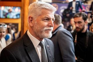 Lháři zkreslují výroky Petra Pavla. Výklad ruského pohledu berou jako jeho názor