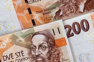EU: Do pěti let zdražte cigarety alespoň na 200 korun