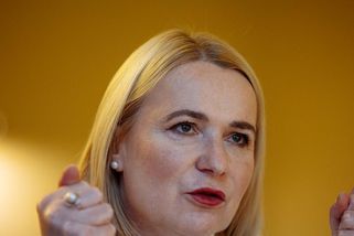 „Zůna je úplně nejslabší, Babiš ho nahradí.“ Politička účtuje s ministrem obrany