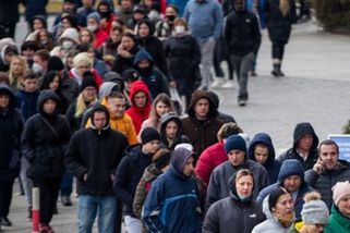 Ukrajinci se z Česka ve velkém vrací domů. Ženám se stýská, neodrazuje je ani válka