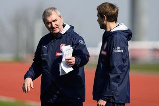 MS fotbal | Manželka se rozbrečela. Vicemistr Evropy je zpět a plní si svůj další sen - Sport.cz