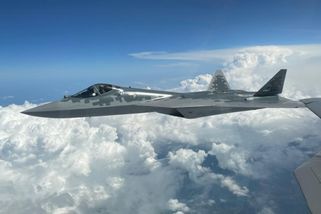 securitymagazin.cz/defence/putin-su57-f35-1404074391.html