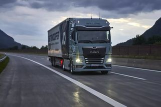 Zelený Brenner dává stopku hlučným dieselům. Přes Alpy bude jezdit flotila elektrických kamionů