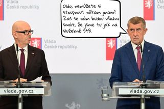 Estébáci sobě - Médium.cz