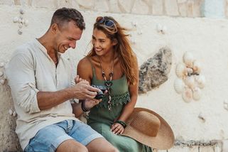 Spolačná dovolená prověří nový i dlouholetý vztah