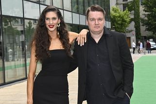 Z modelky Anety Vignerové je hospodyňka. Ne vždy se jí daří, ale manžel Petr Kolečko vedle ní vypadá spokojeně
