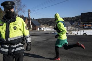 Obrazem z běžkařského ráje Bedřichova: Sem lyžaři neprojedou - Seznam Zprávy