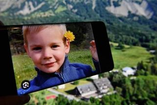 Případ smrti malého Émila pokročil, policie má DNA. Prarodičům někdo zapálil dům