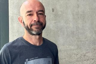 Pod deset kilometrů neběhám, to mi přijde škoda špinit věci, usmívá se ultramaratonec Brunner