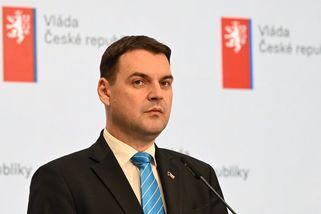 Vláda odstavila prezidenta ze summitu NATO. Macinka slaví, ale je tu důvod, proč se to jemu i Babišovi vymstí