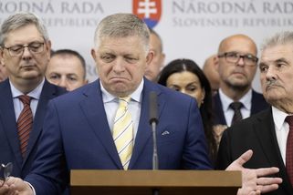 Ficovo vítězství. Prosadil do ústavy „hráz proti progresivismu“ - Seznam Zprávy