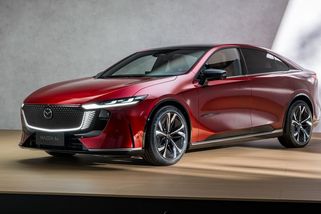 Překvapení roku? Manažerská Mazda 6 nakonec pokračuje, vypadá nádherně a zcela mění zajeté pořádky - Garáž.cz