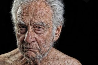 Proč lidé v minulosti vypadali starší? Dnešní čtyřicátníci by dříve působili jako šedesátníci - Médium.cz