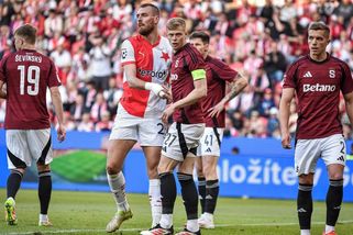 Slavia prodává do West Hamu, Sparta z něj nakupuje - Médium.cz