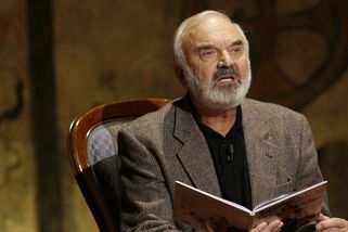 Zdeněk Svěrák byl členem KSČ a podepsal Antichartu, dnes burcuje lid kvůli ohrožení demokracie - Médium.cz
