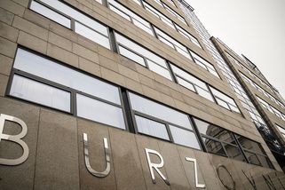 Evropské akcie pokračují v poklesu kvůli konfliktu na Blízkém východě - Seznam Zprávy