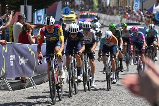 Vacek zopakoval domácí vítězný double, po časovce jasně ovládl i silniční závod - Sport.cz