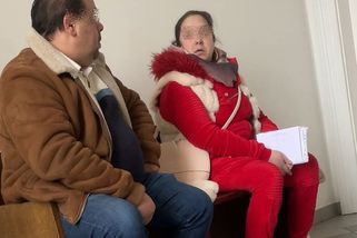 Stovky zameškaných hodin a spaní na lavici. Rodiče záškoláka stojí před soudem - Novinky