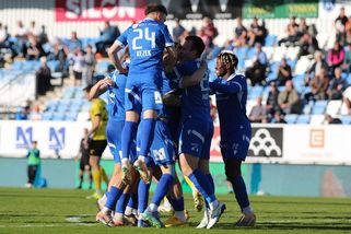 Kocourkov v českém fotbale. Karviná stahuje odvolání, ligu si asi zahraje Táborsko. Co na to Dukla? - Médium.cz