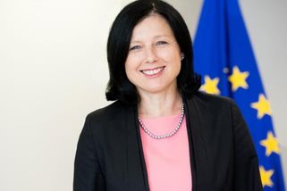 Věra Jourová: Neprošla jsem lobotomií, proto se mu...