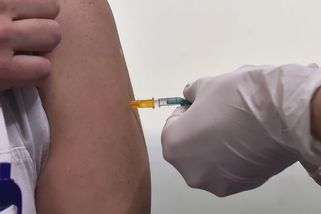 Zájem o očkování proti koronaviru je veliký, přidávají se další kraje - Novinky