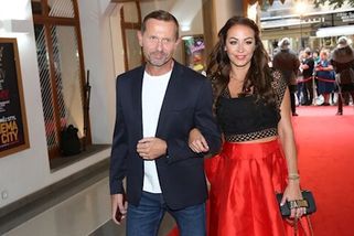 Agáta Hanychová. Skandály, urážky a nahota. Samozvaná královna bulváru si neumí zamést před vlastním prahem | Bohové bulváru