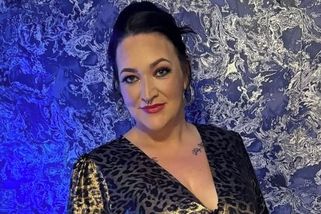 Trojnásobná matka vážila 257 kilo a bála se děti vyzvednout ze školy. Zhubla přes polovinu své váhy a změnil se jí život - Super.cz