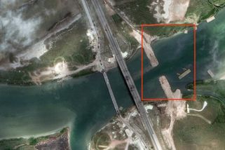 Satelit odhalil, co Rusové chystají u Krymu. Nová stavba může změnit zásobování