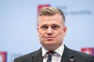 ‚Je to utajované, nemůžu to tady říkat.‘ Turek ale žádné takové informace neviděl, potvrdil NBÚ
