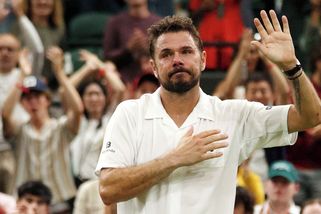 Čtyřhodinová bitva. Legenda se s Wimbledonem loučila v slzách - Sport.cz