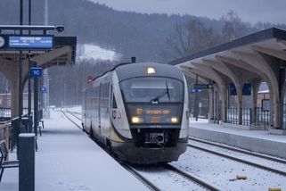Na opravenou trať z Liberce do Žitavy se na Štědrý den vrátil pravidelný provoz - Novinky