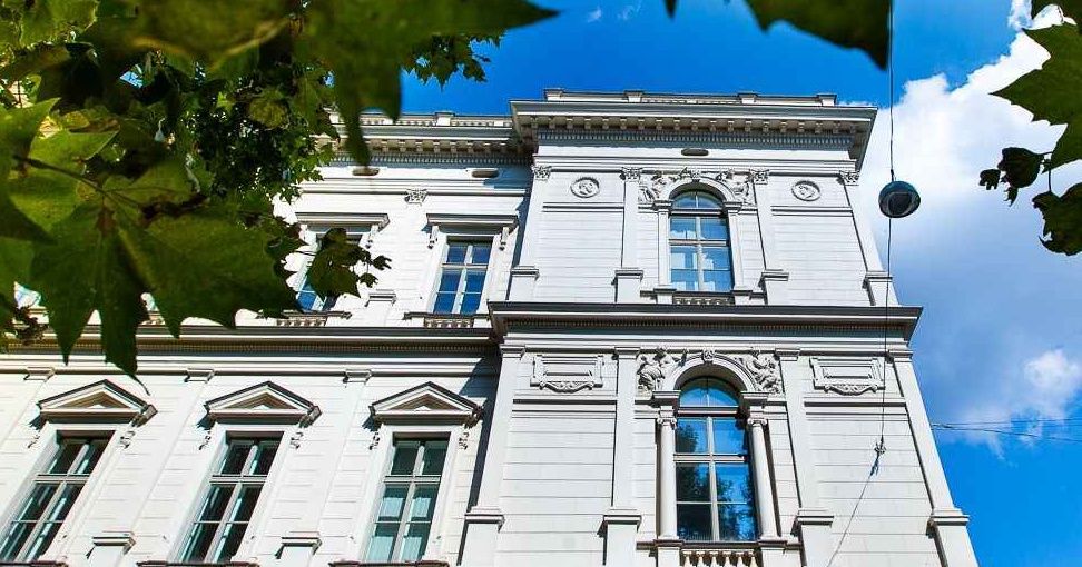 Ústavní soud vydal procesní rozhodnutí v řízení o kompetenčním sporu mezi prezidentem republiky a vládou. Konečné rozhodnutí sporu lze očekávat v řádech měsíců