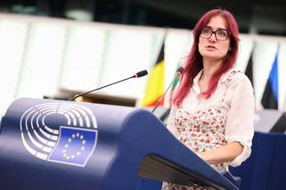 Ochrana soukromí je opět na scéně. Pirátka Gregorová mluví o ohrožení demokracie