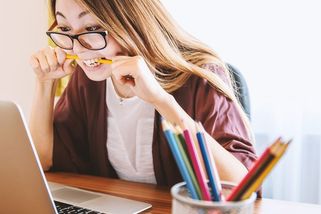 Chvála biflování a domácím úkolům! Naučí, jak se učit, a také disciplíně - Médium.cz