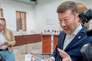 Chirurgové z dovozu byli jen začátek. SPD hledá inspiraci v marketingu u AfD