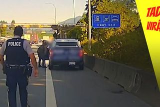 Agresivní motorkář se šel po srážce hned rvát. Z omylu ho vyvedl policista za zády | Tady virál